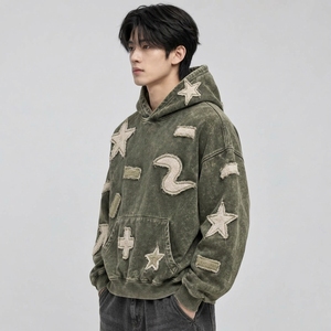 Sudadera cómoda para hombre con bordado, hecha de tela de calidad con detalles elegantes, un corte moderno y excelente durabilidad. - Product Image 4