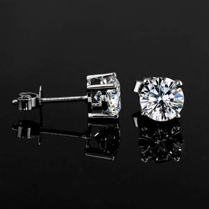 Elegantes Pendientes de Plata de Ley 925 con Diamantes Moissanite y Piedras VVS para Uso Diario, Aniversario de Bodas y Regalos de Lujo - Product Image 3
