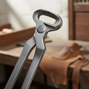 Kit d'outils de ferrage professionnel 4 pièces – Ensemble de coupe-ongles pour chevaux robuste pour ferriers - Product Image 6