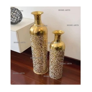 Antique Design Brass Flower <b>Vases</b> <b>Set</b> Of 2 Different Size Round Shape Flower <b>Vase</b> At Best Price In India - Product Image 1