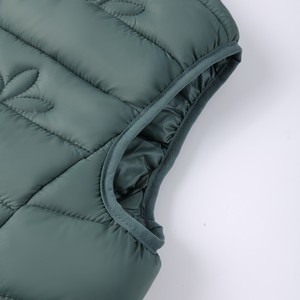 Gilet à capuche ajusté pour <span class=keywords><strong>femme</strong></span> avec motif feuille 3D en relief, haut sans manches léger et respirant pour un port quotidien en superposition - Product Image 2
