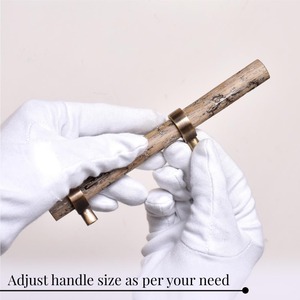 Poignée de meuble en bois rustique artisanale avec extrémités en laiton pour tiroir de cuisine, quincaillerie décorative, poignée de placard - Product Image 6