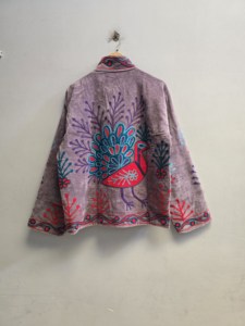 Blouson en velours violet pour femme, brodé main motif paon, style bohème, épais, fait main, pour l'hiver, vente en gros - Product Image 2
