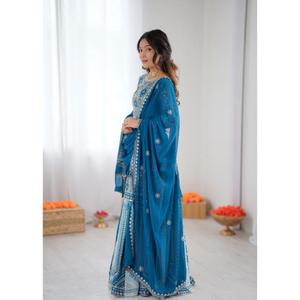 Conjunto de Lehenga de Diseñador, Elegante Atuendo Étnico para Mujer, Vestido Elegante para Invitadas de Boda, Perfecto para Fiestas y Eventos Tradicionales - Product Image 4