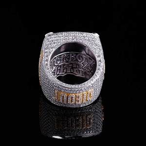 Bague Hip Hop Moissanite Carrée Sertie de Pierres Bling Bijoux Plaqué Rhodium Réglable Unisexe Cadeau Fête Mariage - Product Image 1