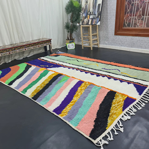Tapis blanc et vert tapis Patchwork Unique tapis Funky fait à la main Boho laine marocaine personnalisé abstrait berbère tissé tapis - Product Image 1