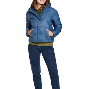 Chaqueta Acolchada de Burbujas para Mujer, Diseño Único, Lavable, Tejida, Impermeable, Resistente al Viento, Transpirable y Ecológica, en Venta - Product Image 2