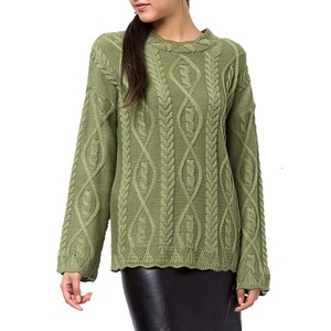 เสื้อสเวตเตอร์กีฬาผู้หญิงแบบใหม่สำหรับฤดูหนาว ทรงหลวม คอเสื้อแบบบาง แขนยาว เสื้อยืดออกกำลังกาย แจ็คเก็ตสำหรับฝึกซ้อม จากบังกลาเทศ - Product Image 1