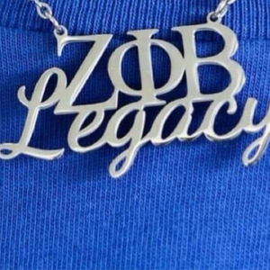 Collar Zeta Phi Beta Legacy con Colgante de Letras, Cadena Dorada/Plateada, Joyería de Hermandad Griega, Regalo Elegante para Mujer, Uso Diario con Estilo - Product Image 5