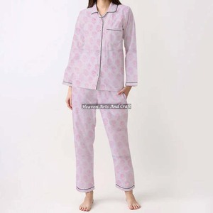 Conjunto de Pijama de Algodón 100% para Mujer, Ropa de Dormir Suave para el Hogar, Conjunto de Pijama Primavera/Verano con Estampado Floral/Personaje/Letras/Estampado/Vacaciones/Árbol PJ114 - Product Image 1