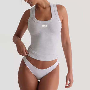 Camiseta sin mangas acanalada transpirable de diseño personalizado de fábrica para mujer, cuello alto, chaleco acanalado súper suave para mujer - Product Image 6