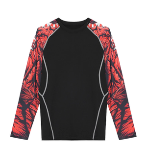 Camiseta de Compresión de Manga Larga para Hombre, Diseño Sublimado, Secado Rápido, Color Rojo y Negro - Product Image 5