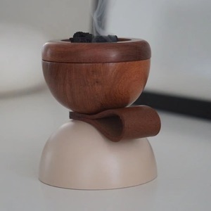 Quemador de incienso árabe de madera especial para Ramadán con soporte de incienso premium de acrílico Medkhan. - Product Image 2