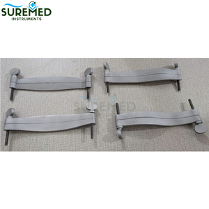 Ensemble de pinces à couper les oreilles vétérinaires en acier inoxydable avec pinces chirurgicales réutilisables pour les soins des animaux et les cliniques vétérinaires - Product Image 1