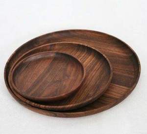 Handcrafted Premium Mango Wood Charger Plate with Decorative Resin Emerald Finish Classic Design Eco-Friendly Wedding Dinnerware - Product Image 3