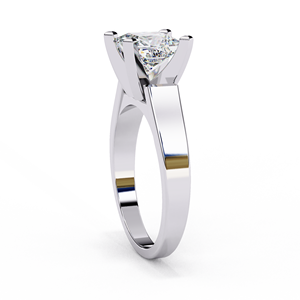 Anillo Solitario de Moissanita Corte Princesa, Oro Sólido de 18K, Engaste de Garras, Anillo de Compromiso Clásico para Mujer - Product Image 4
