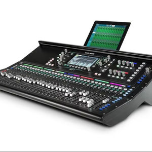 มิกเซอร์ดิจิตอล SQ-7 รุ่นใหม่ 48 ช่องสัญญาณ พร้อมระบบขยายเสียงในตัว ตัวเครื่องโลหะ - Product Image 1