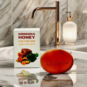 Limpiador Facial SIRIMONA Anti-Acné, Anti-Arrugas, Blanqueador, Hidratante y Nutritivo con Extracto Herbal de Miel y Cúrcuma para Piel Grasa/Seca - Product Image 1