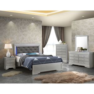 Lit Queen Size Lorana G6500C QB3 Silver Champagne, lit capitonné élégant - Product Image 1