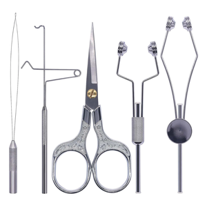 Juego de 5 herramientas manuales para atado de moscas, incluye bobinas de cerámica, herramienta para acabado de flecos, tijeras, enhebrador de bobinas, de acero ergonómico, de Blush Surgical - Product Image 1