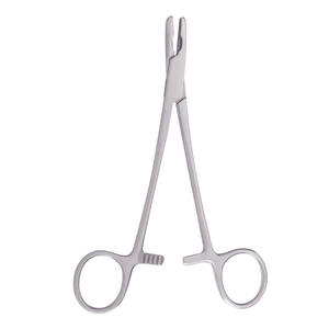 Porte-aiguille Hegar manuel en acier de haute précision, instrument médical avec mécanisme de verrouillage, certifié CE pour hôpital, par Grip Surgical - Product Image 3