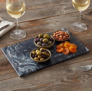 Tabla de Cortar Rectangular de Mármol con Patrón de Vetas Grises y Blancas, Plato para Servir Pasteles y Postres - Product Image 5