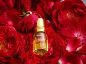 Aceite de Perfume Premium Sigma al por Mayor, Personalizable, Multi-Fragancia, Aroma Natural de Larga Duración para Uso Diario y Espiritual - Product Image 3