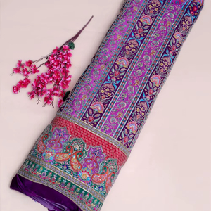Tela con estampado de rayas florales moradas y borde ornamental para diseño de vestido Kurti, material para ropa étnica. - Product Image 1
