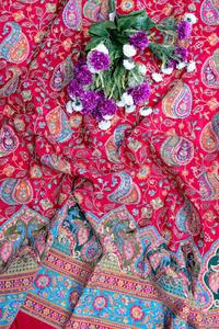 ผ้าพิมพ์ลายดอกไม้เพสลีย์สีชมพูธรรมชาติแบบเครป พร้อมขอบตกแต่งอย่างสวยงาม เหมาะสำหรับทำชุดคุर्ติ - Product Image 4