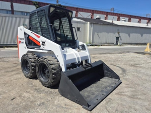 Cargadora Compacta S130 de Servicio Pesado para Construcción - Product Image 5