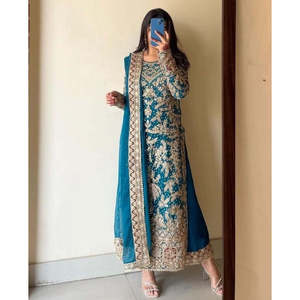 Hermoso Top Georgette para Mujer-Conjunto Plazzo y Dupatta con Diamante Hecho a Mano - Product Image 4