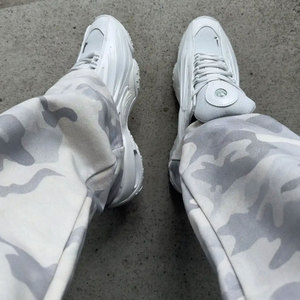 ชุดเซ็ตแทรคสูทลายพรางย้อนยุคสไตล์คลาสสิกแบบยูนิเซ็กซ์ เสื้อฮู้ดซิปโอเวอร์ไซส์และกางเกงสเวตแพนท์สไตล์โกธิค ชุดกีฬาแนวสตรีทแวร์ - Product Image 3