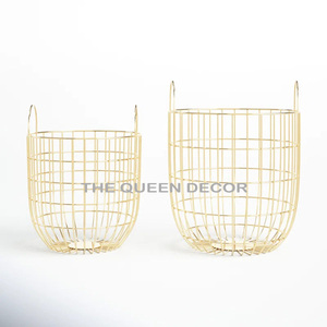 Ensemble de 2 paniers de rangement en métal finition or rose, design moderne et élégant, pour fruits, légumes et en-cas, à poser sur table, pour la maison et la cuisine. - Product Image 2