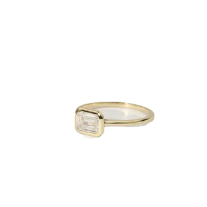 Anillo de Compromiso con Diamante de Laboratorio Esmeralda, Color DEF, Claridad VS VVS, Certificado IGI, Oro Sólido de 14K/18K, Anillo de Regalo de Aniversario, Anillo con Engaste de Bisel - Product Image 4
