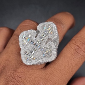 Anillo de Plata 925 con Diamantes Cultivados en Laboratorio Certificados, Diseño Geométrico Ornamentado de Lujo, Ligero - Product Image 3