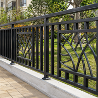 Clôture de jardin en métal noir, panneau décoratif incurvé, garde-corps de balcon extérieur, garde-corps de sécurité moderne pour villa, utilisation pour les limites de la propriété