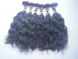 Extensiones de Cabello Humano Remy Virgen Indio Más Vendidas, Color Natural, Ondulado, Doble Trama a Máquina, Puntas Gruesas, Paquete de 4 oz, Siete Unidades - Product Image 1