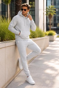 Conjunto Deportivo Cómodo de Felpa para Hombre, Sudadera con Capucha y Pantalones Deportivos con Cintura Elástica para Deportes y Ocio Diarios - Product Image 3