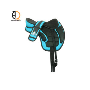 Espuelas de Equitación Inglesas de Alta Calidad, Cuero Genuino, Asiento Suave y Cómodo, Equipo Ecuestre Premium Personalizable - Product Image 5