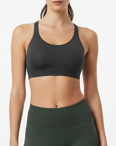 Soutien-gorge de sport noir sans coutures de qualité supérieure, bretelles croisées, motif uni, col carré, maintien élevé, respirant, pour yoga, devant 2026 - Product Image 1