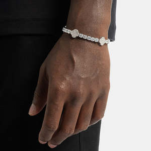 Bracelet tennis en argent sterling 925 avec trèfle en moissanite, couleur D, qualité VVS, pour femme, bijoux de luxe - Product Image 1