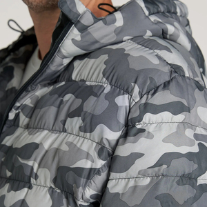 Men's High Street Style Long Sleeve <b>Camo</b> Design Winter Puffer <b>Jacket</b> Factory's New Arrival Customized Canvas Fabric Logo Printed - Product Image 4