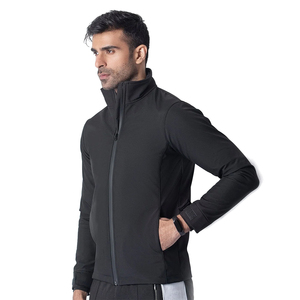 Veste Softshell Athlétique Noire pour Homme, Respirante, Coupe-Vent, Résistante à l'Eau, Style Urbain, Idéale pour la Course et les Voyages - Product Image 4