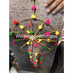 Guirlande de pompons multicolores faits à la main pour décoration de fond de mariage Mehndi, ensemble de décoration suspendue pour événements et fêtes - Product Image 3