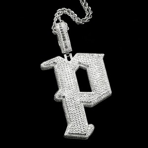 Pendentif personnalisé Hip Hop pour homme en argent sterling 925 avec lettres, chiffres, nom, initiale ou logo, serti de diamants Moissanite VVS - Product Image 3
