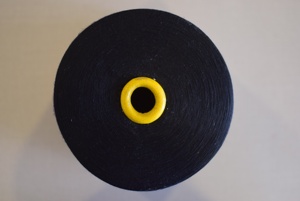 20/1 Recycler le fil à tricoter Fayyaz Sons Stock Fil à tricoter en polyester de haute qualité. - Product Image 2