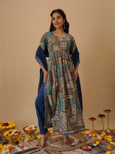 Pure Cotton Foil Print With Patch Work A-line Kurta Set Cotton Print & <b>Gota</b> Patti Work Kurta Pant Set With Dupatta Ready to Wear - Product Image 2