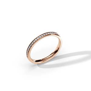 Anillo de boda unisex chapado en oro de 14k con diamantes de corte brillante redondo, estilo de lujo, color D, diamantes cultivados en laboratorio. - Product Image 4