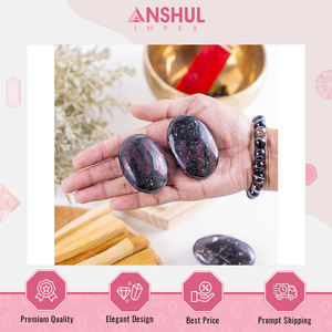 Pierre de Palmier en Tourmaline Noire Naturelle Polie Lisse de 2,5 pouces de Qualité Supérieure, Cristaux de Guérison pour la Terre et l'Équilibre Énergétique – Vente Chaude - Product Image 2