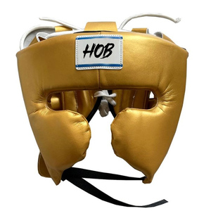 Protector de cabeza rojo de calidad personalizado para kick boxing, kudo, boxeo juvenil y karate, con logo personalizado. - Product Image 2